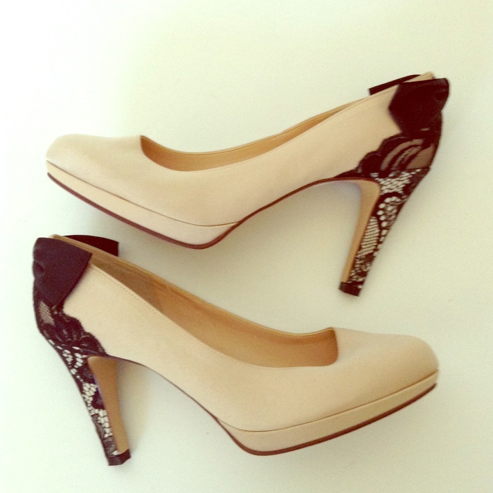 Le Chione Jelly beans Nude Pumps Size 9